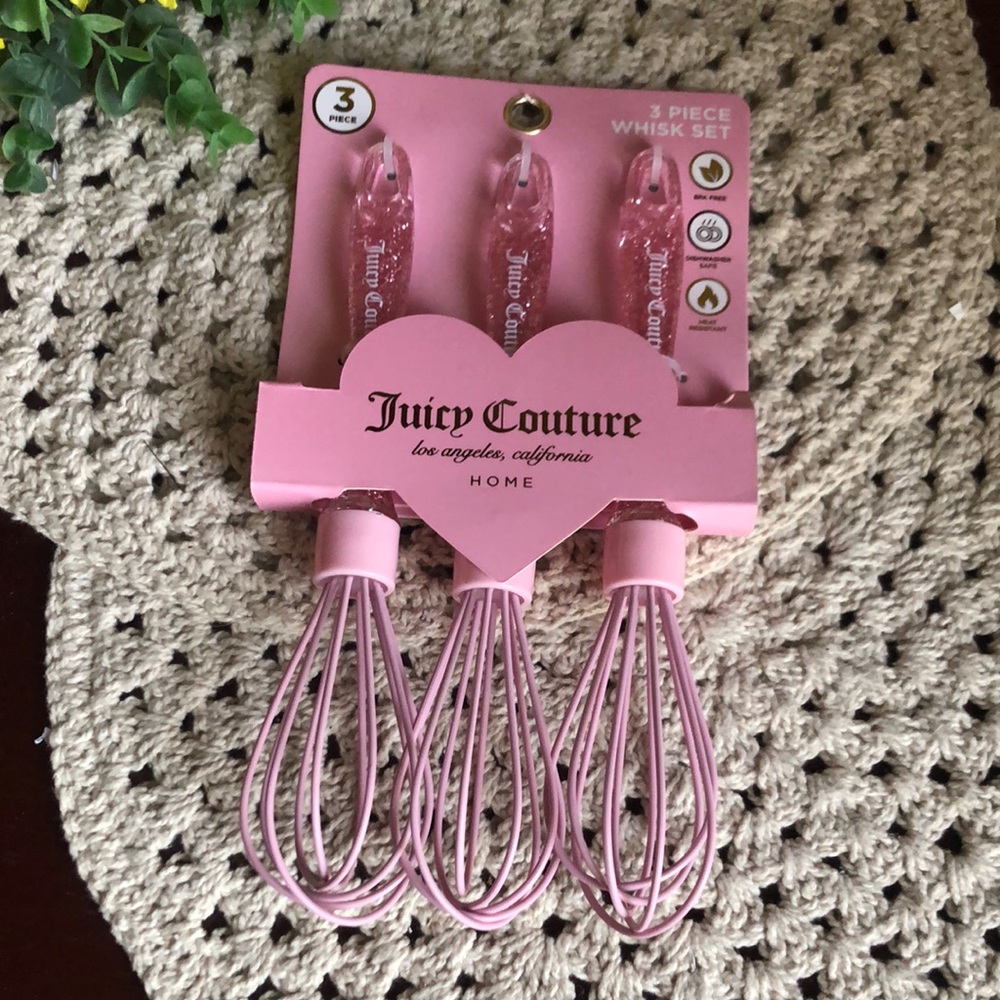 Juicy Couture Home Pink 3-Piece Glitter Infused Whisk Set